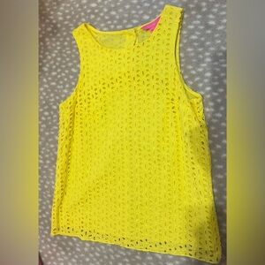 Lilly Pulitzer Iona top- sleeveless- oval flower petal eyelet